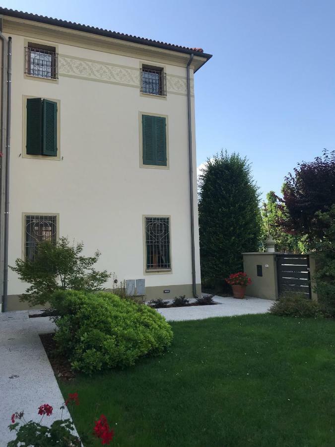 La Sosta Fuori Stazione Bed & Breakfast Brescello Exterior foto