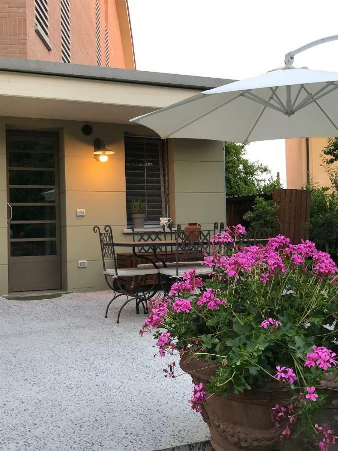 La Sosta Fuori Stazione Bed & Breakfast Brescello Exterior foto